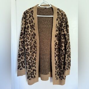 Gilet long léopard Leopard print open front cardigan sweater cheetah oversized